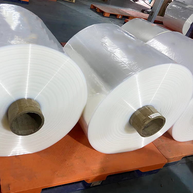 Construção de filme tubular à prova d'água e com isolamento térmico